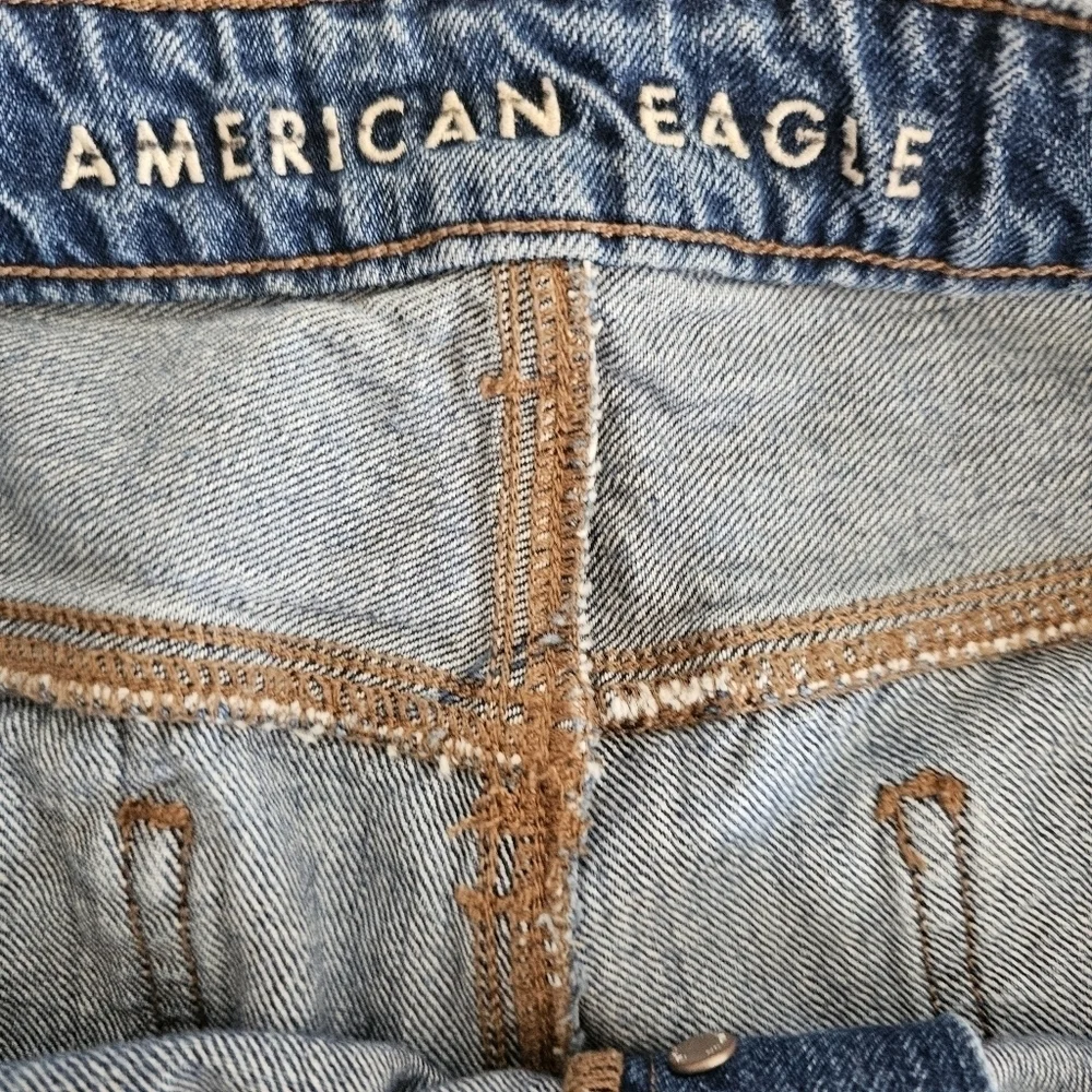 AEO Tomgirl Buttonfly Jeans - 18 short